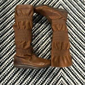 Sorel leather boots
